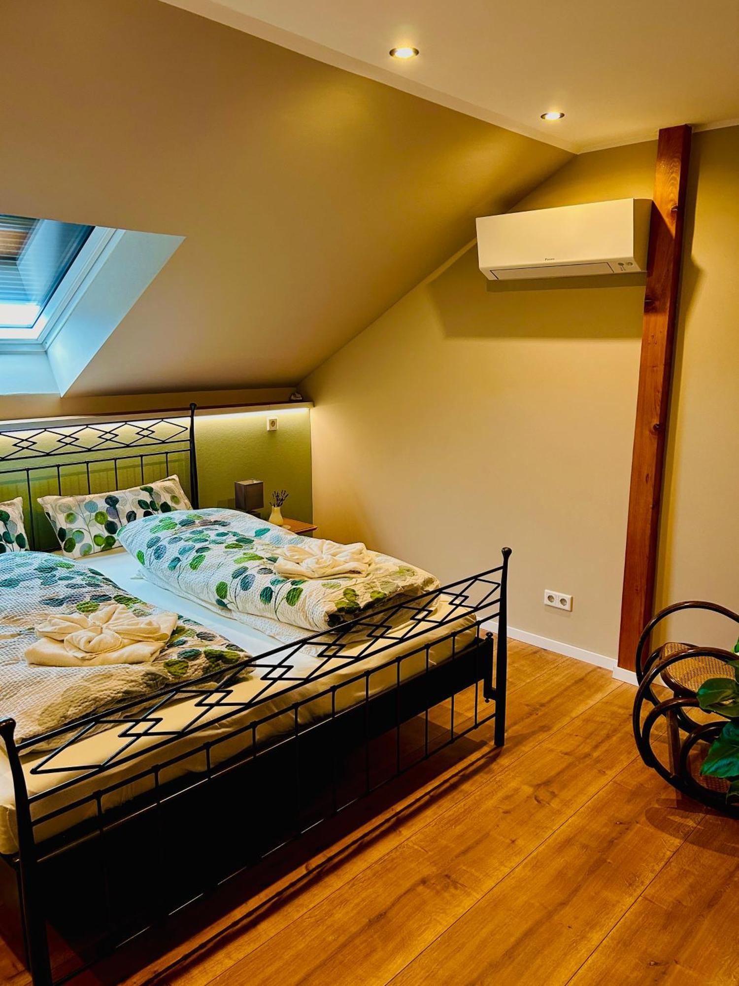 Ferienwohnung "Bei Freunden" Naumburg  Extérieur photo